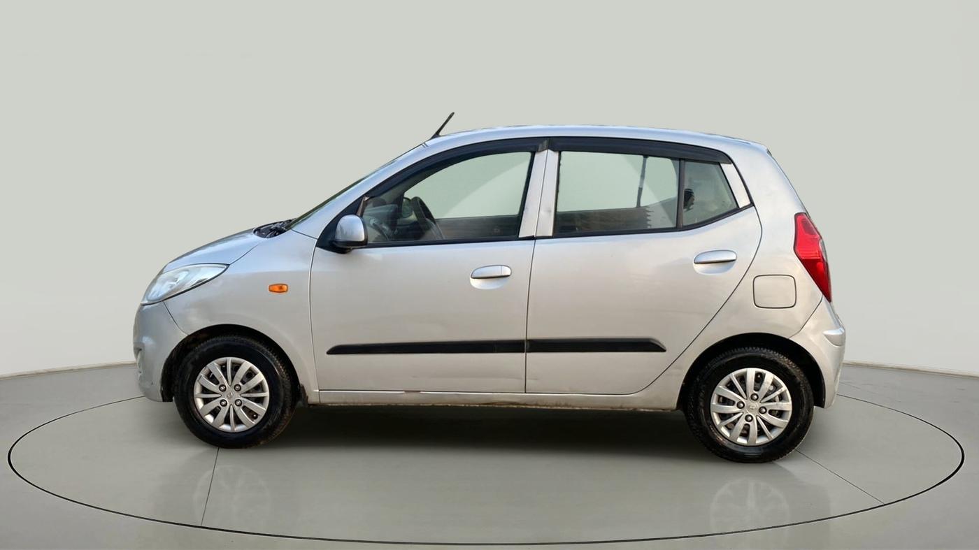 2015 Hyundai i10 SPORTZ 1.1, Petrol, Manual, 76,290 km, Left Side