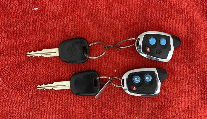 2017 Maruti Alto 800 LXI, Petrol, Manual, 21,170 km, Key Close Up