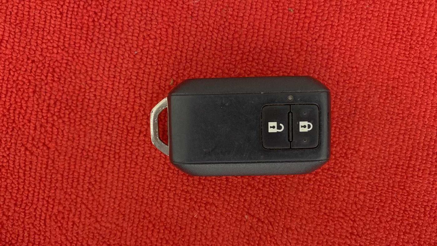 2021 Maruti Swift ZXI, Petrol, Manual, 42,308 km, Key Close Up