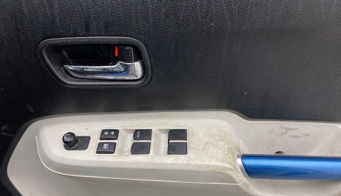2017 Maruti IGNIS DELTA 1.2, Petrol, Manual, 77,579 km, Driver Side Door Panels Control