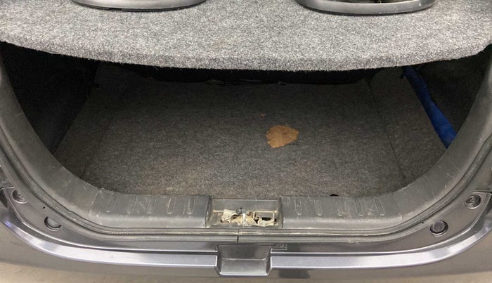 2017 Maruti Alto 800 LXI, Petrol, Manual, 58,324 km, Boot Inside