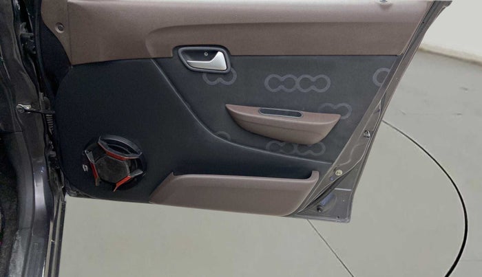 2017 Maruti Alto 800 LXI, Petrol, Manual, 58,324 km, Driver Side Door Panels Control