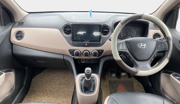 2016 Hyundai Grand i10 SPORTZ 1.2 KAPPA VTVT, Petrol, Manual, 26,207 km, Dashboard