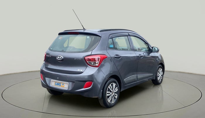 2016 Hyundai Grand i10 SPORTZ 1.2 KAPPA VTVT, Petrol, Manual, 26,207 km, Right Back Diagonal