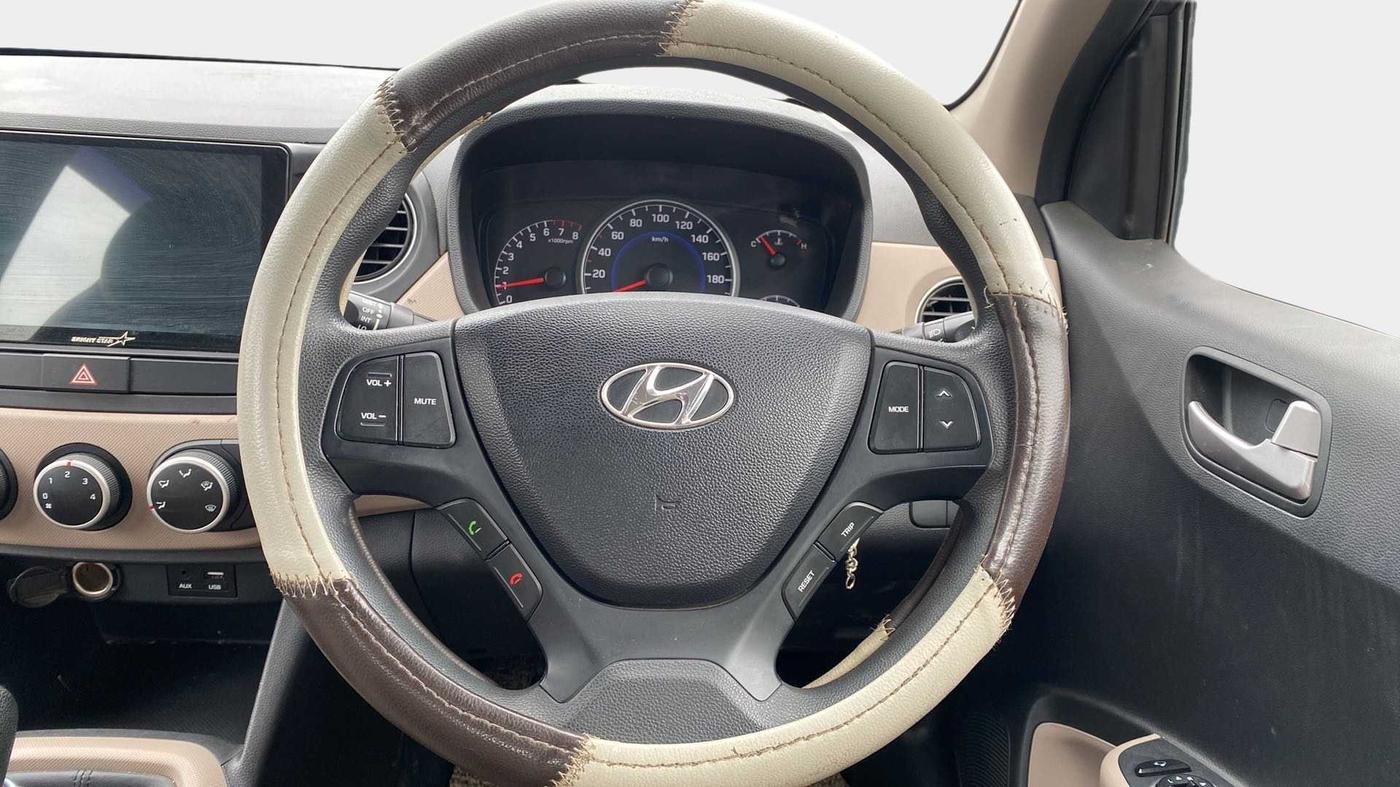 2016 Hyundai Grand i10 SPORTZ 1.2 KAPPA VTVT, Petrol, Manual, 26,207 km, Steering Wheel Close Up