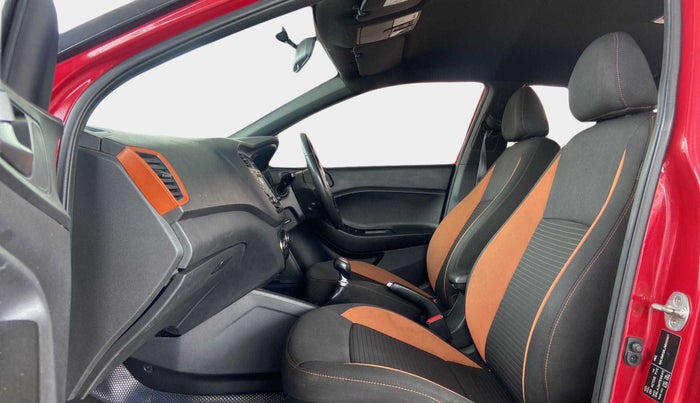 2018 Hyundai i20 Active 1.2 SX, Petrol, Manual, 66,188 km, Right Side Front Door Cabin