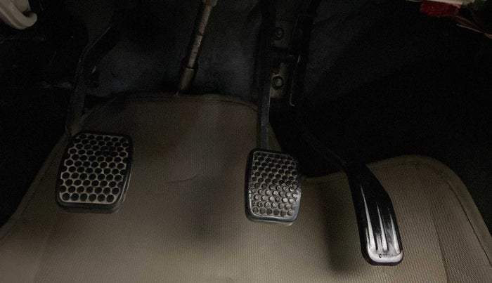 2015 Maruti Alto 800 LXI, Petrol, Manual, 30,302 km, Pedals