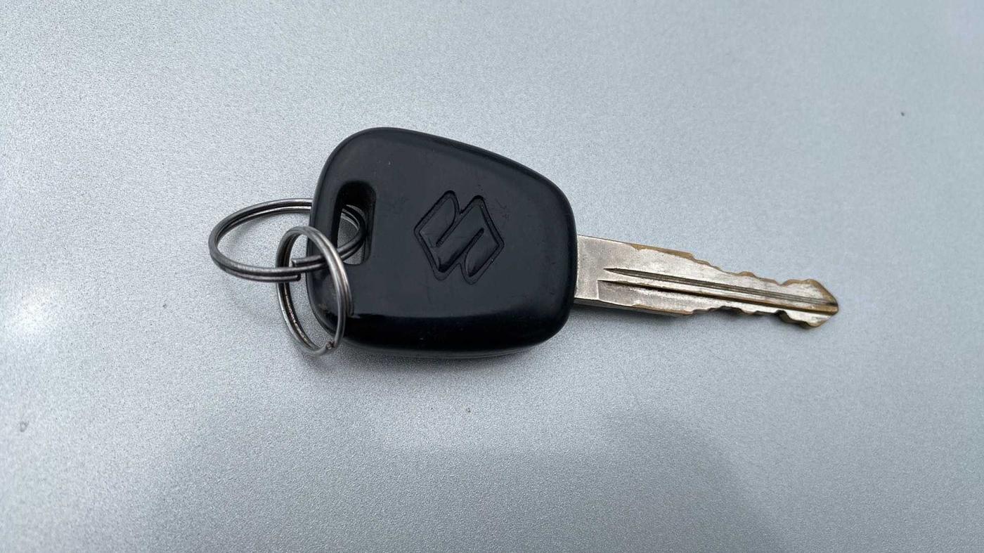 2014 Maruti Wagon R 1.0 LXI CNG, CNG, Manual, 82,634 km, Key Close Up
