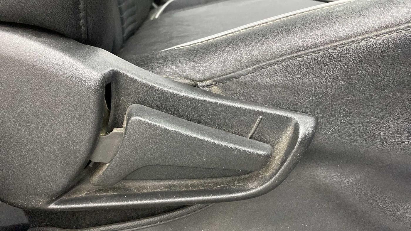 2021 Maruti S PRESSO VXI+, CNG, Manual, 46,452 km, Driver Side Adjustment Panel