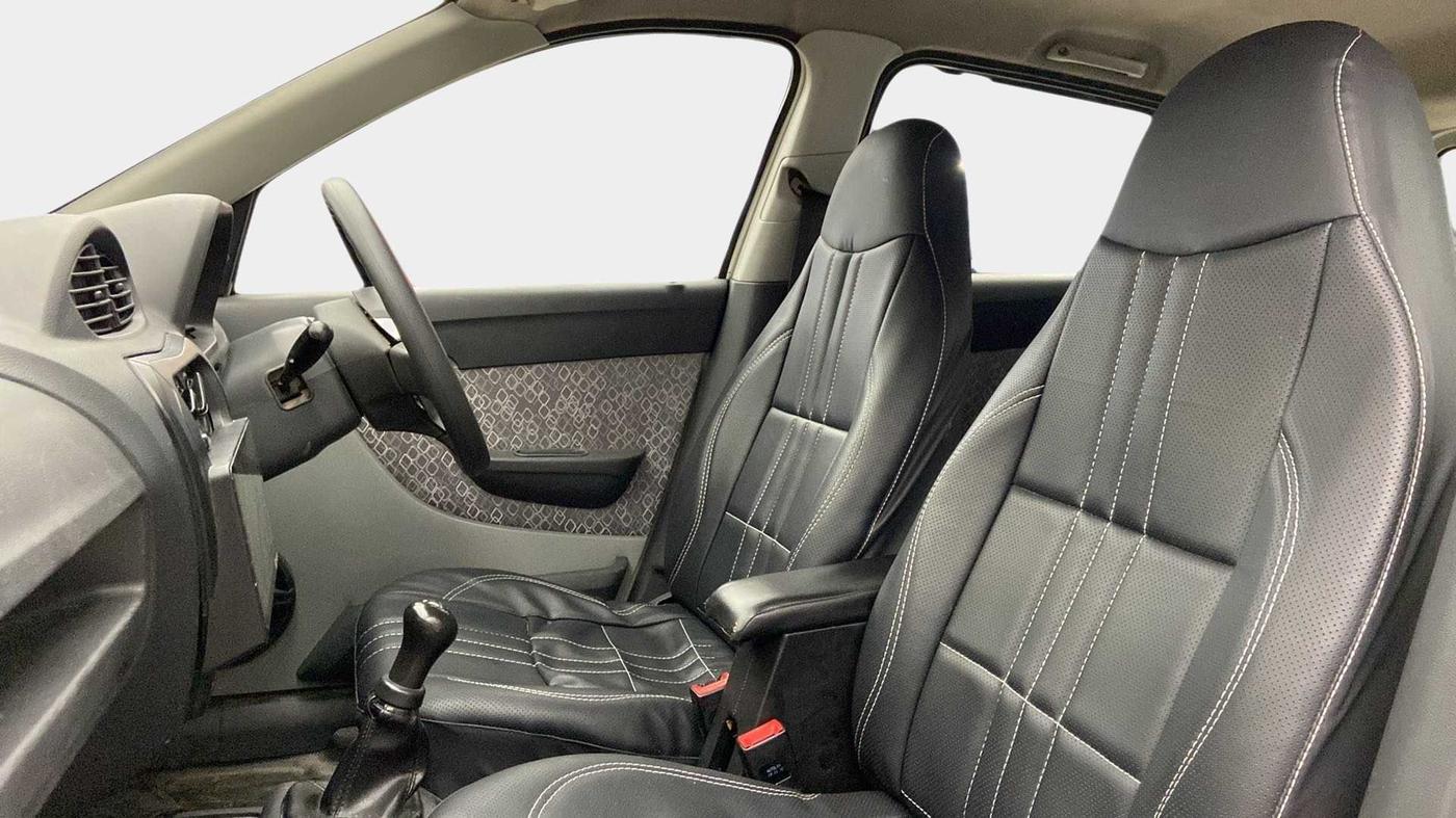 2016 Maruti Alto 800 LXI, CNG, Manual, 97,698 km, Right Side Front Door Cabin