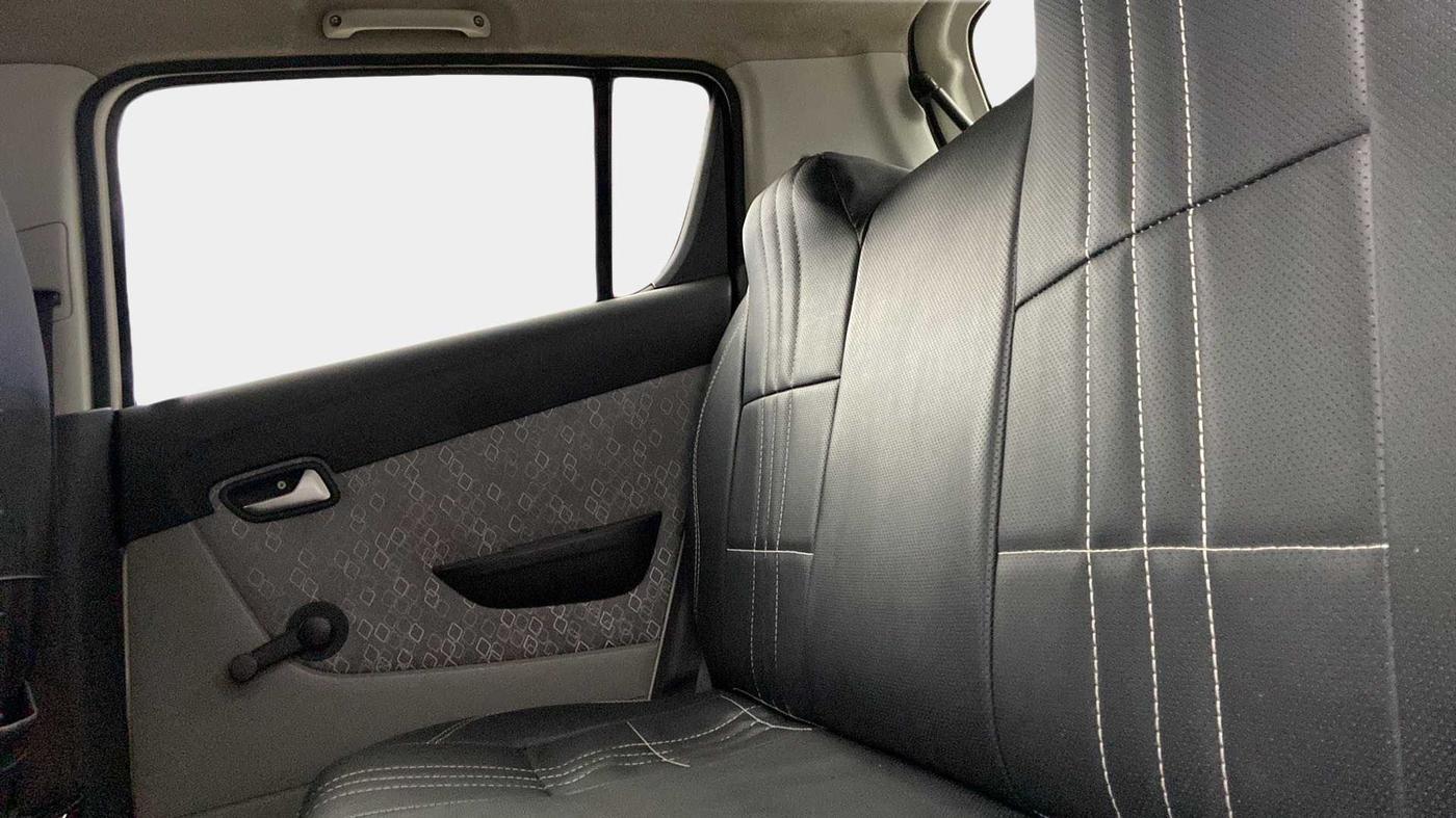 2016 Maruti Alto 800 LXI, CNG, Manual, 97,698 km, Right Side Rear Door Cabin