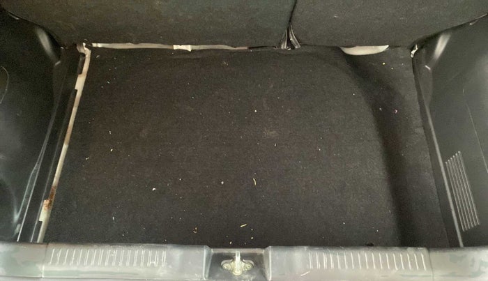 2020 Maruti Swift ZXI AMT, Petrol, Automatic, 32,311 km, Boot Inside