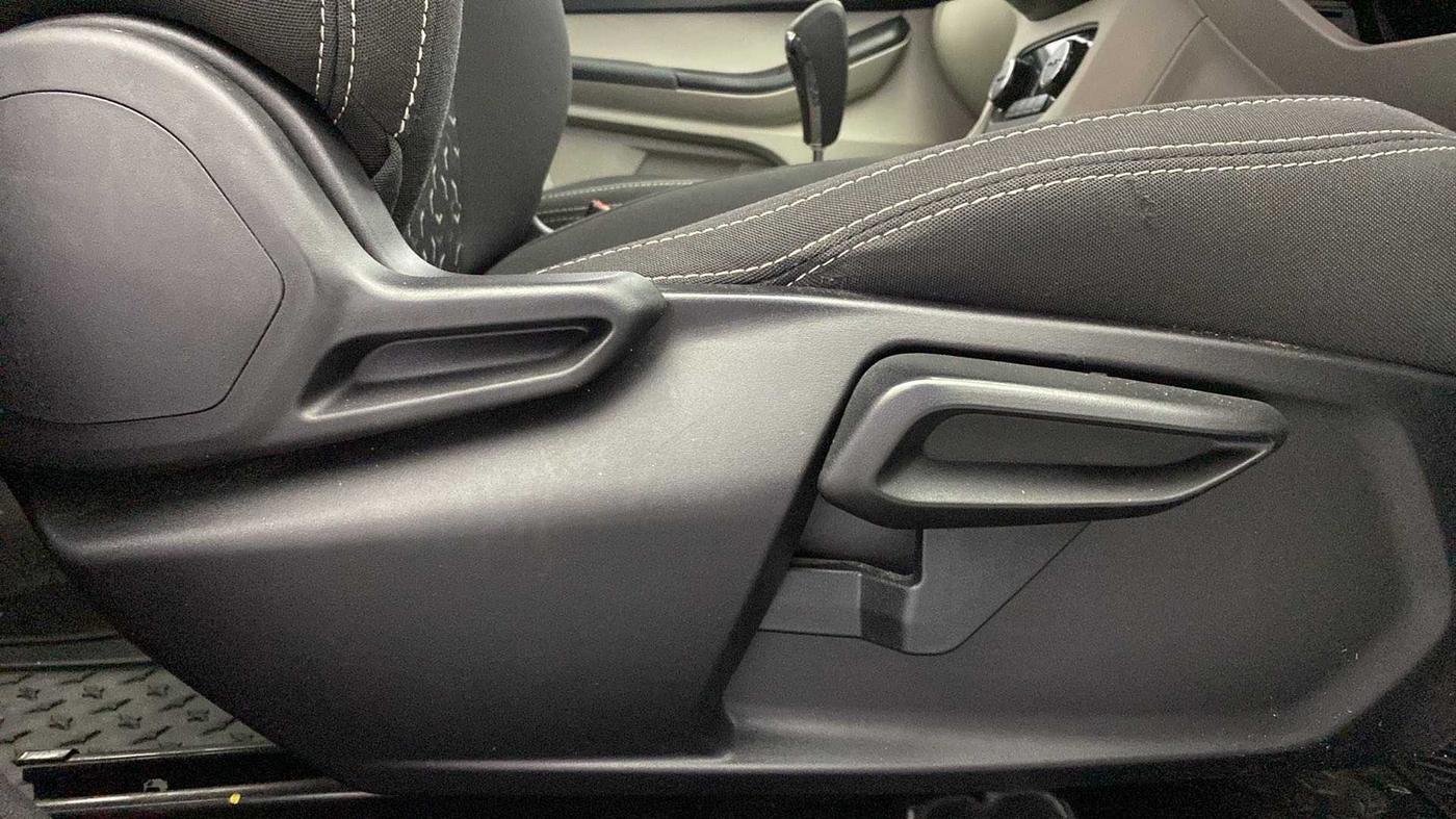 2023 Tata Tiago XZA PLUS PETROL, Petrol, Automatic, 14,762 km, Driver Side Adjustment Panel
