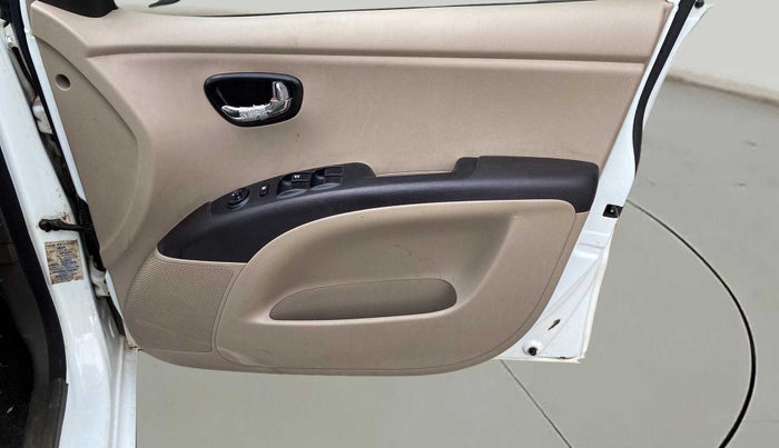 2012 Hyundai i10 SPORTZ 1.2 AT, Petrol, Automatic, 39,876 km, Driver Side Door Panels Control