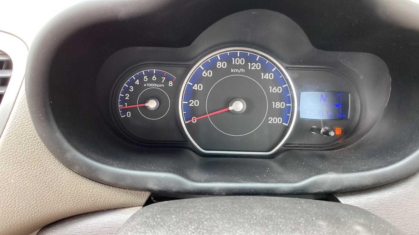 2012 Hyundai i10 SPORTZ 1.2 AT, Petrol, Automatic, 39,876 km, Odometer Image