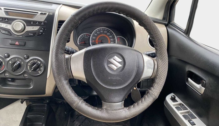 2013 Maruti Wagon R 1.0 VXI, Petrol, Manual, 60,872 km, Steering Wheel Close Up