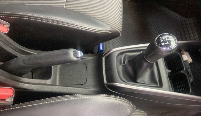 2021 Maruti XL6 ZETA MT, Petrol, Manual, 39,345 km, Gear Lever