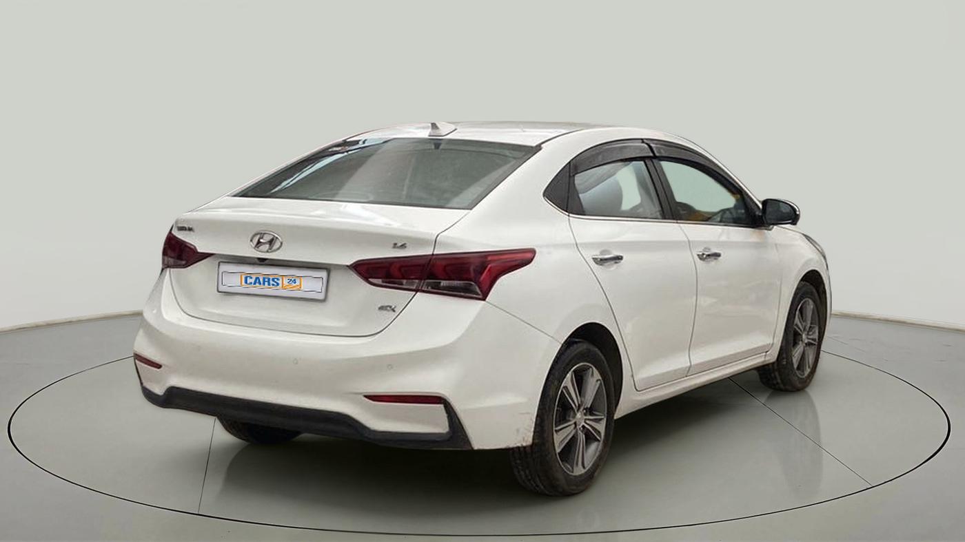 2019 Hyundai Verna 1.6 VTVT SX, Petrol, Manual, 56,087 km, Right Back Diagonal