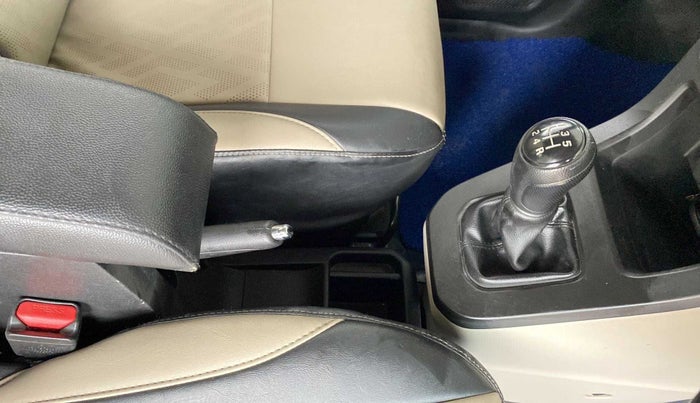 2020 Maruti New Wagon-R VXI 1.0, Petrol, Manual, 30,534 km, Gear Lever