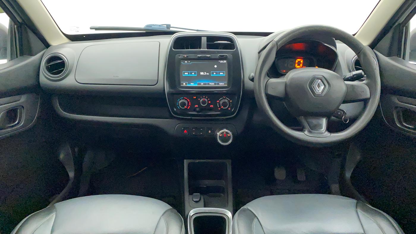 2017 Renault Kwid RXT 1.0 AMT (O), Petrol, Automatic, 95,950 km, Dashboard