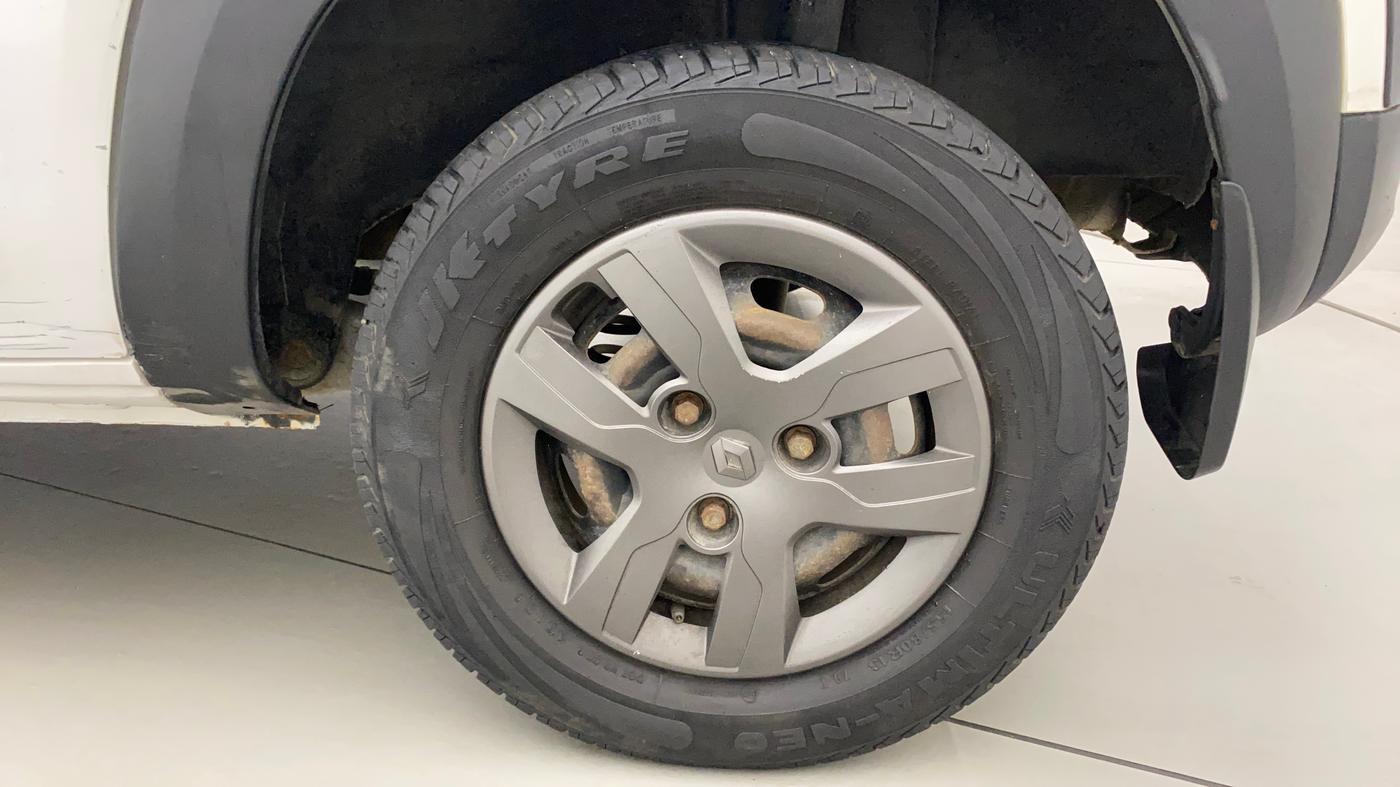 2017 Renault Kwid RXT 1.0 AMT (O), Petrol, Automatic, 95,950 km, Left Rear Wheel