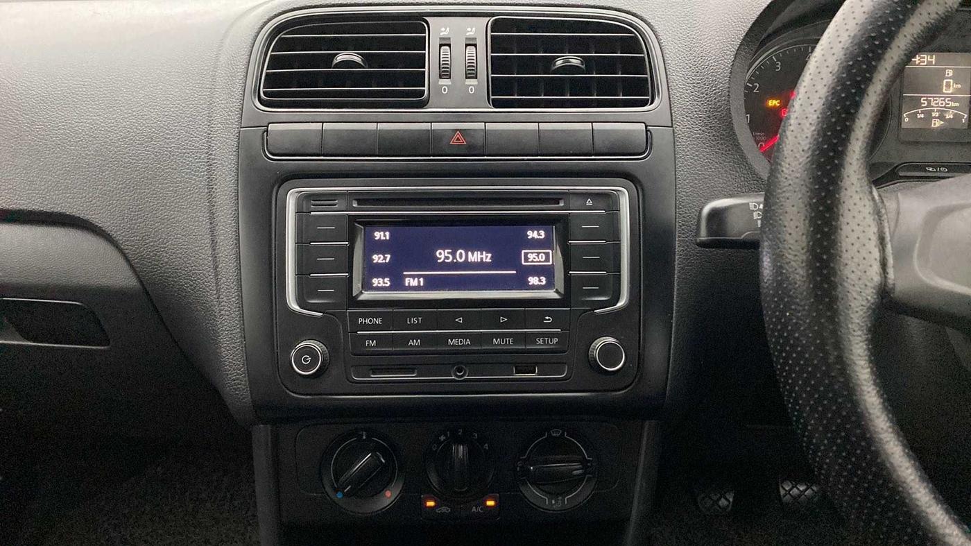 2019 Volkswagen Ameo COMFORTLINE 1.0L, Petrol, Manual, 57,667 km, Air Conditioner