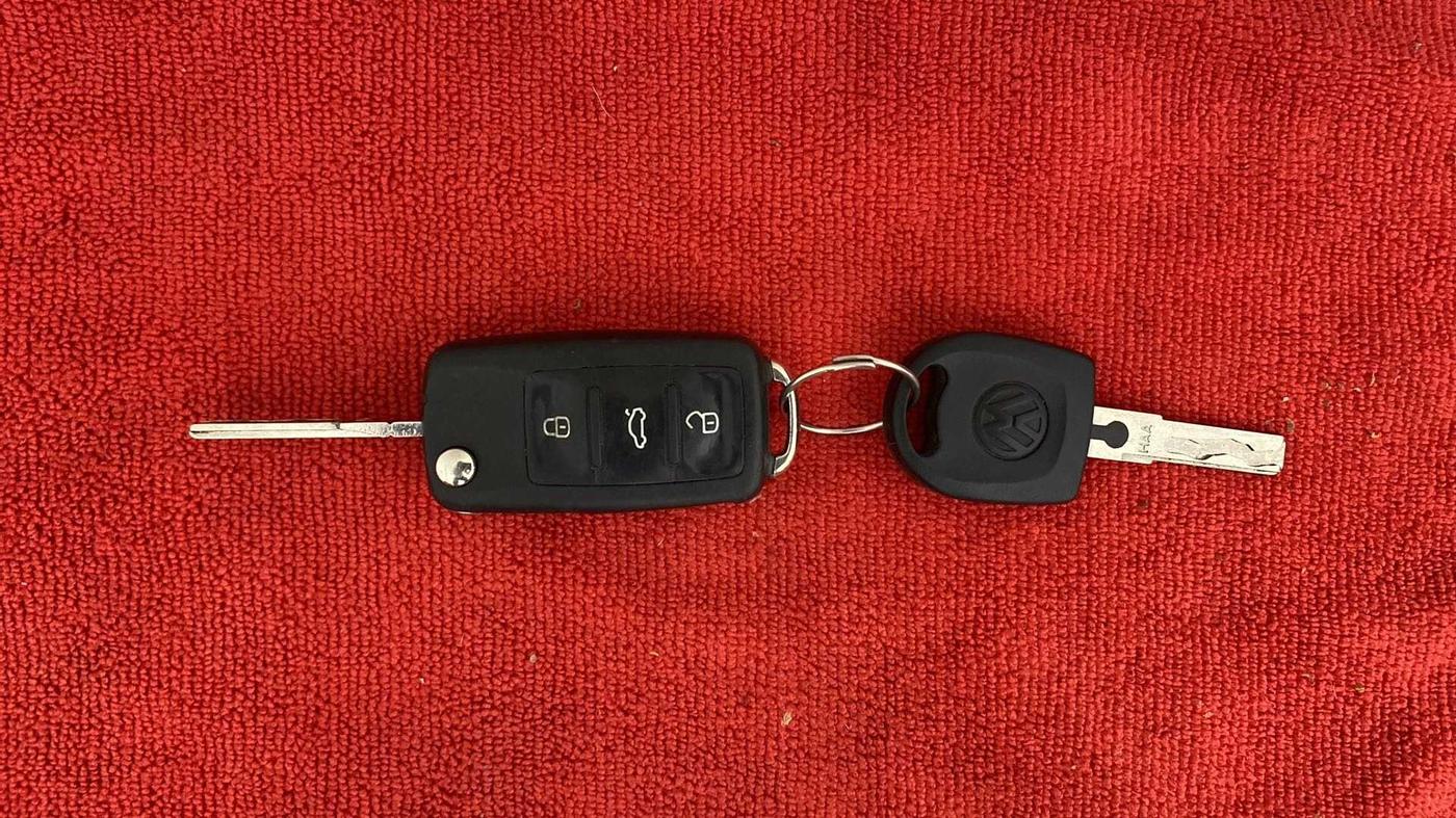 2019 Volkswagen Ameo COMFORTLINE 1.0L, Petrol, Manual, 57,667 km, Key Close Up