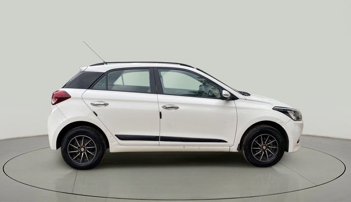 2017 Hyundai Elite i20 SPORTZ 1.2, Petrol, Manual, 87,998 km, Right Side View