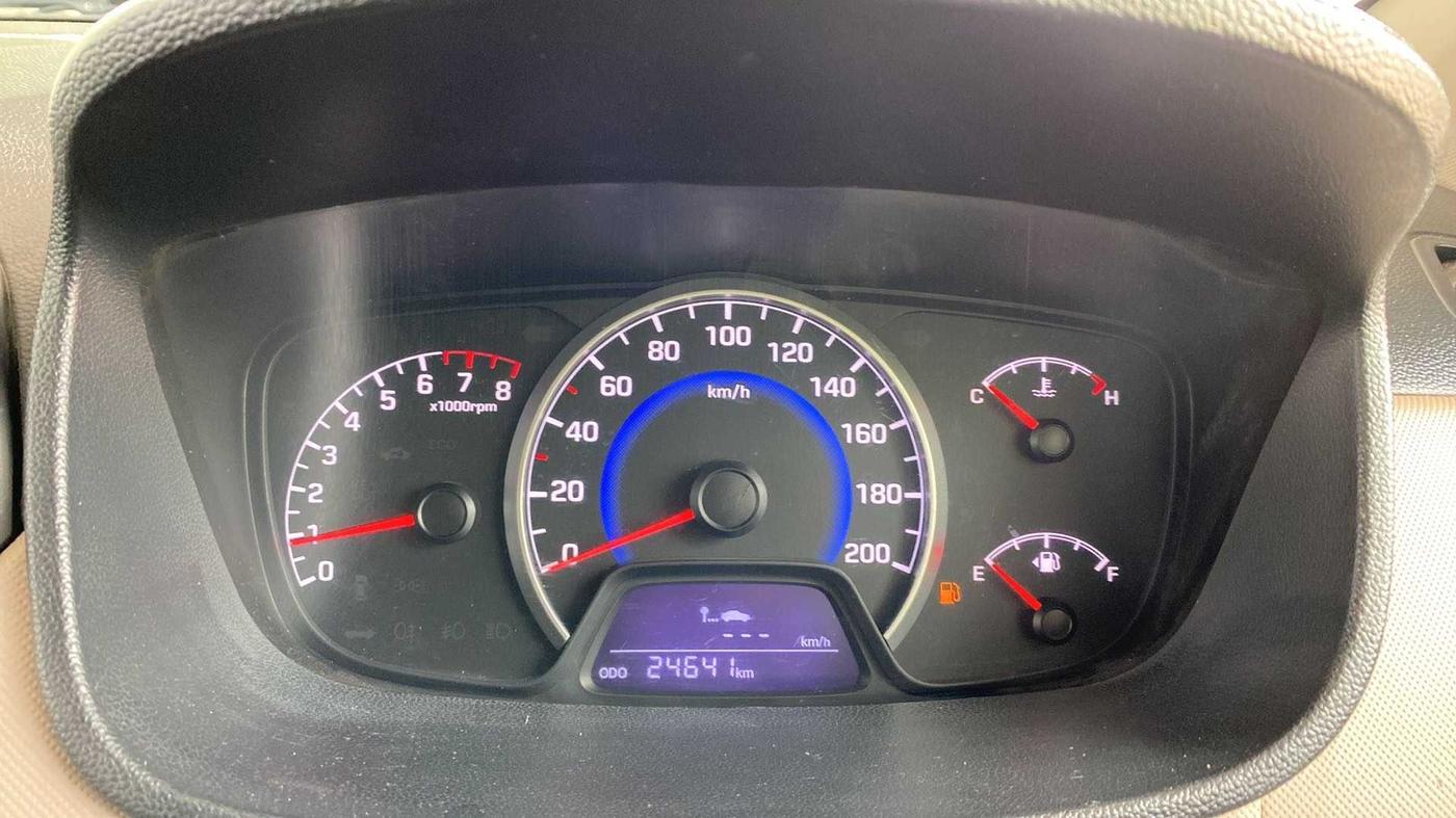 2017 Hyundai Grand i10 SPORTZ 1.2 KAPPA VTVT, Petrol, Manual, 24,632 km, Odometer Image