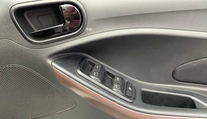 2020 Ford FREESTYLE TITANIUM PLUS 1.2 PETROL, Petrol, Manual, 23,758 km, Driver Side Door Panels Control