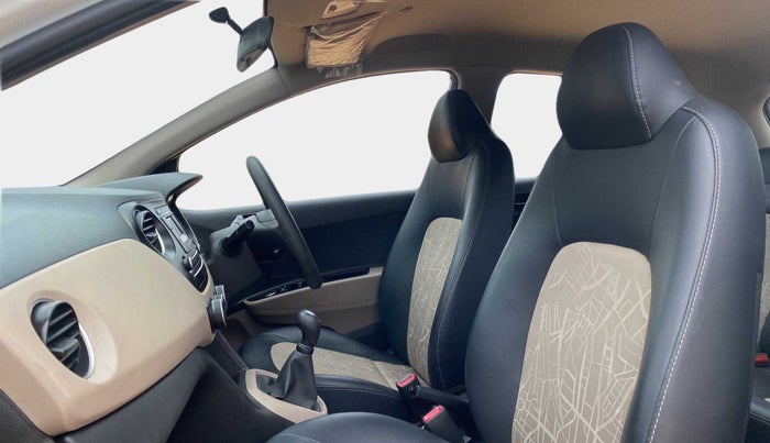 2018 Hyundai Grand i10 MAGNA 1.2 KAPPA VTVT, Petrol, Manual, 16,696 km, Right Side Front Door Cabin
