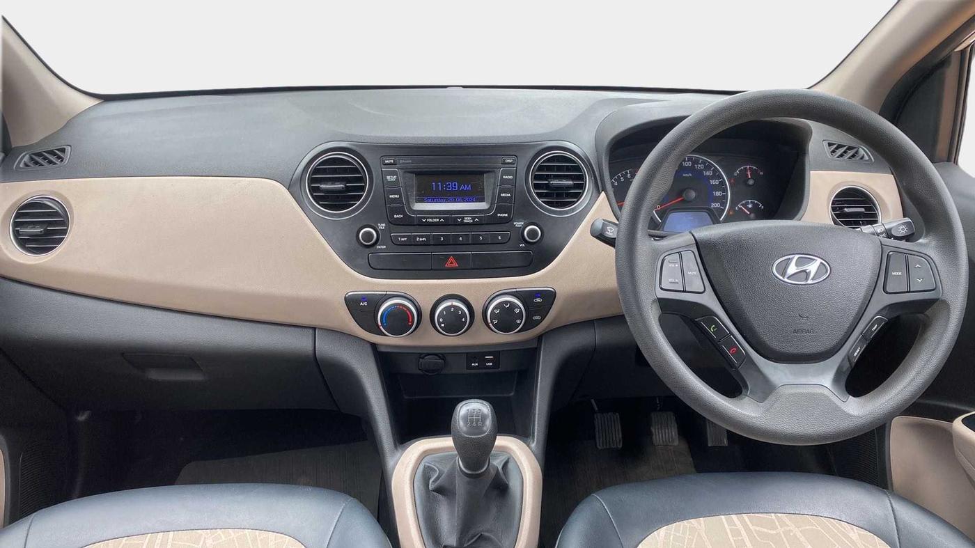 2018 Hyundai Grand i10 MAGNA 1.2 KAPPA VTVT, Petrol, Manual, 16,696 km, Dashboard