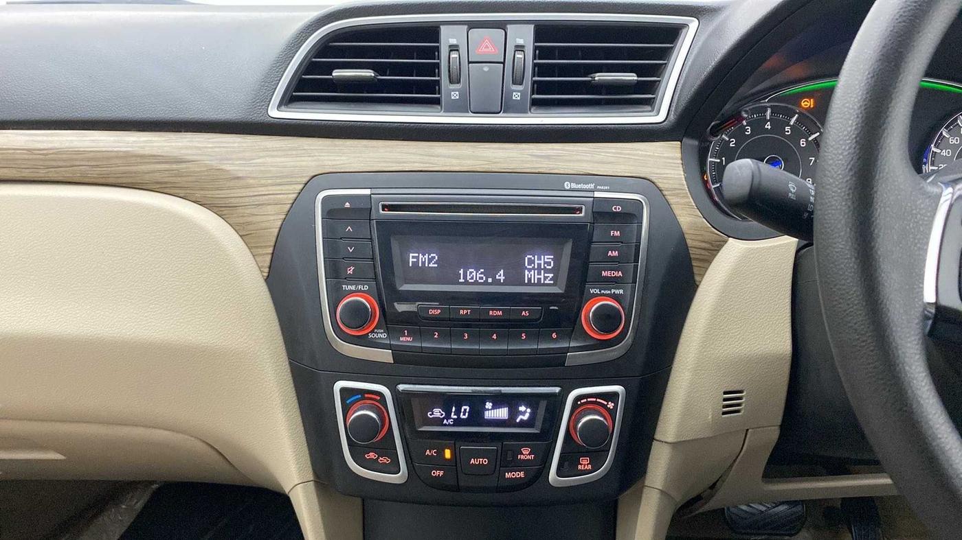 2019 Maruti Ciaz DELTA AT 1.5 SHVS PETROL, Petrol, Automatic, 55,281 km, Air Conditioner