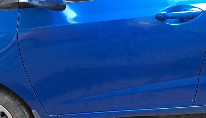 2017 Hyundai Grand i10 MAGNA 1.2 KAPPA VTVT, Petrol, Manual, 16,801 km, Front passenger door - Minor scratches