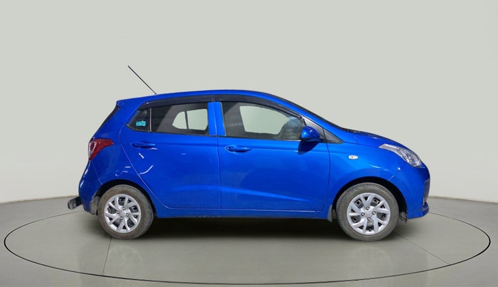 2017 Hyundai Grand i10 MAGNA 1.2 KAPPA VTVT, Petrol, Manual, 16,801 km, Right Side View