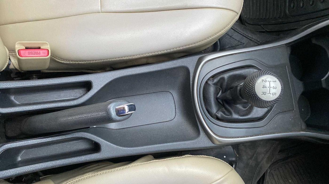 2014 Honda City 1.5L I-VTEC SV, Petrol, Manual, 40,166 km, Gear Lever