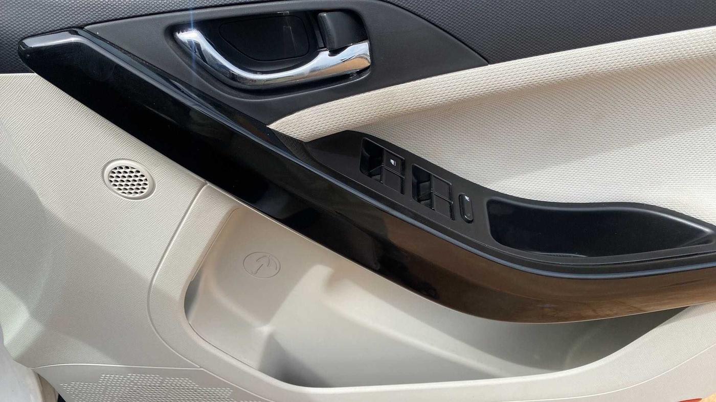 2022 Tata NEXON XZ PLUS PETROL, Petrol, Manual, 10,296 km, Driver Side Door Panels Control