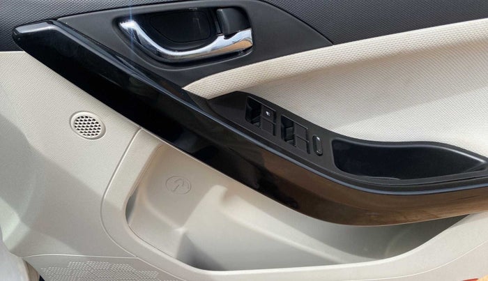 2022 Tata NEXON XZ PLUS PETROL, Petrol, Manual, 10,296 km, Driver Side Door Panels Control