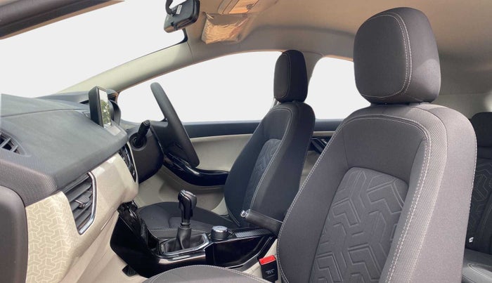 2022 Tata NEXON XZ PLUS PETROL, Petrol, Manual, 10,296 km, Right Side Front Door Cabin