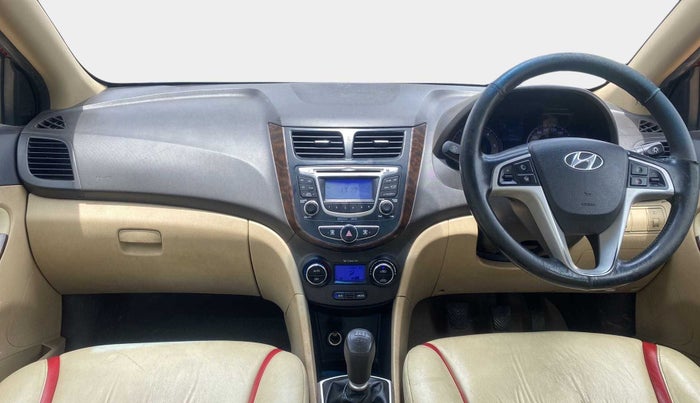 2013 Hyundai Verna FLUIDIC 1.6 CRDI SX, Diesel, Manual, 1,18,783 km, Dashboard