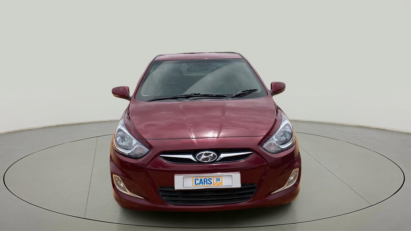 2013 Hyundai Verna FLUIDIC 1.6 CRDI SX, Diesel, Manual, 1,18,783 km, Front
