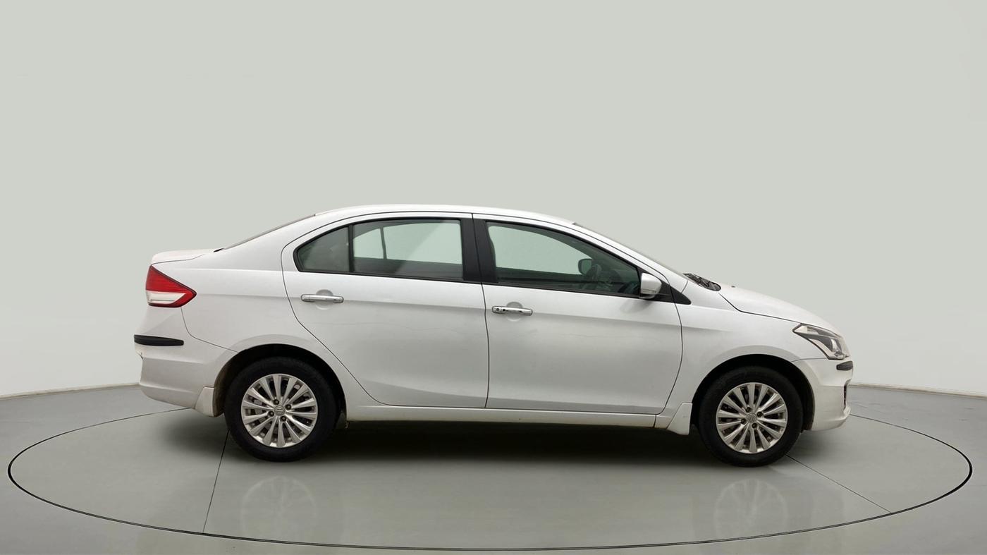 2018 Maruti Ciaz ZETA 1.4  AT PETROL, Petrol, Automatic, 88,433 km, Right Side View