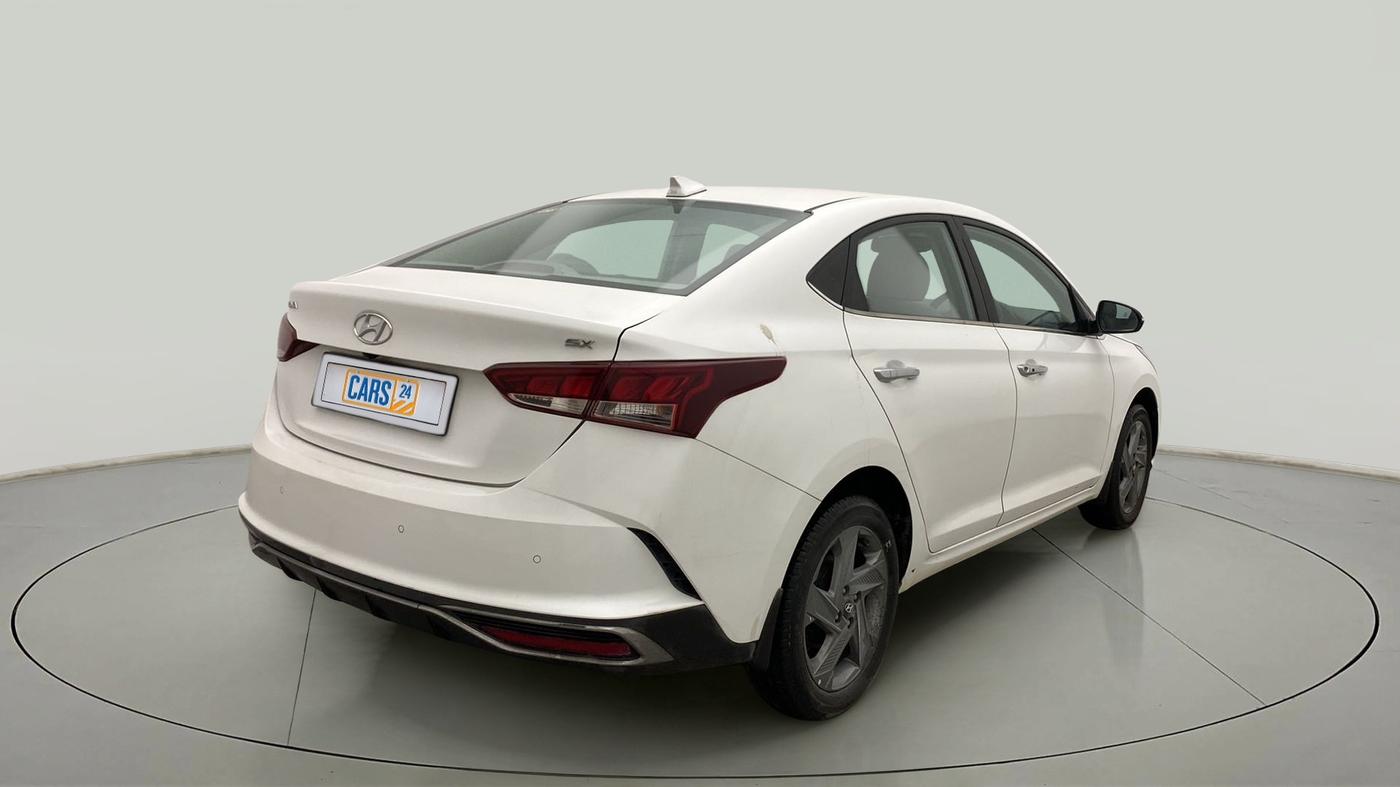 2020 Hyundai Verna SX 1.5 VTVT, Petrol, Manual, 52,382 km, Right Back Diagonal