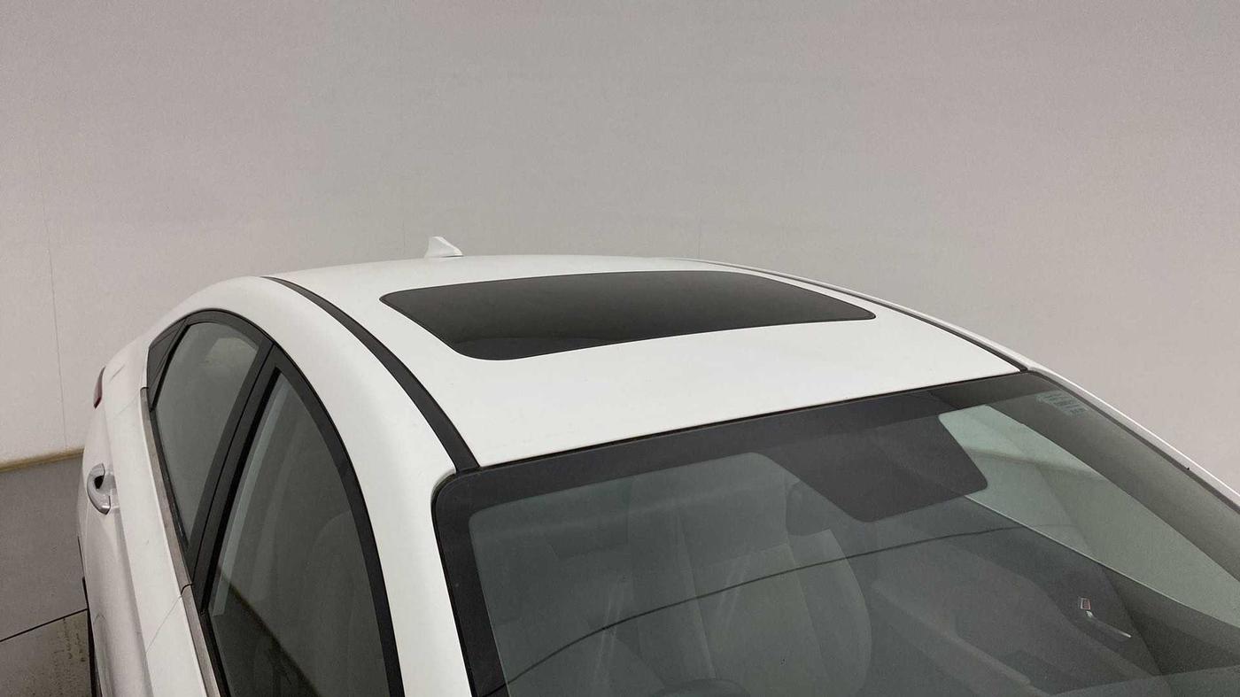 2020 Hyundai Verna SX 1.5 VTVT, Petrol, Manual, 52,382 km, Roof