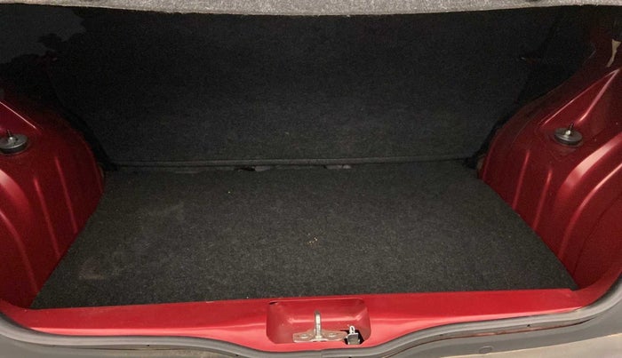 2020 Renault Kwid RXT 0.8, Petrol, Manual, 4,640 km, Boot Inside