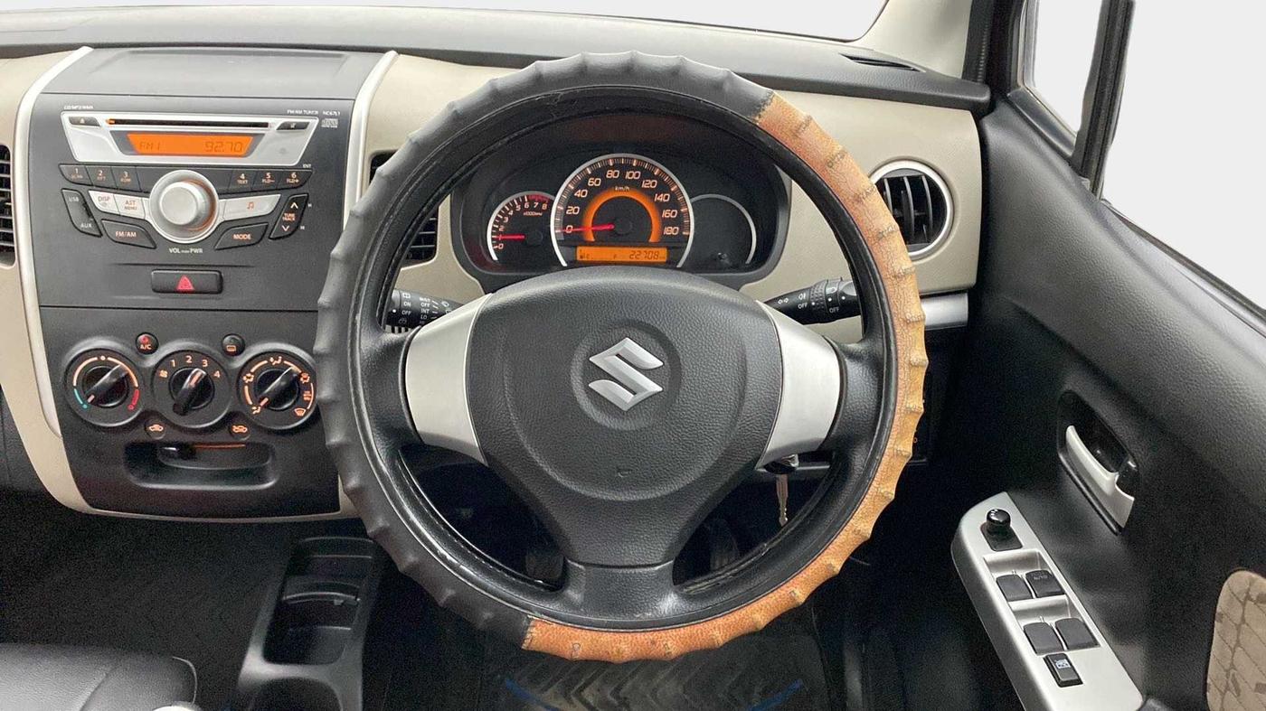 2014 Maruti Wagon R 1.0 VXI, CNG, Manual, 22,765 km, Steering Wheel Close Up