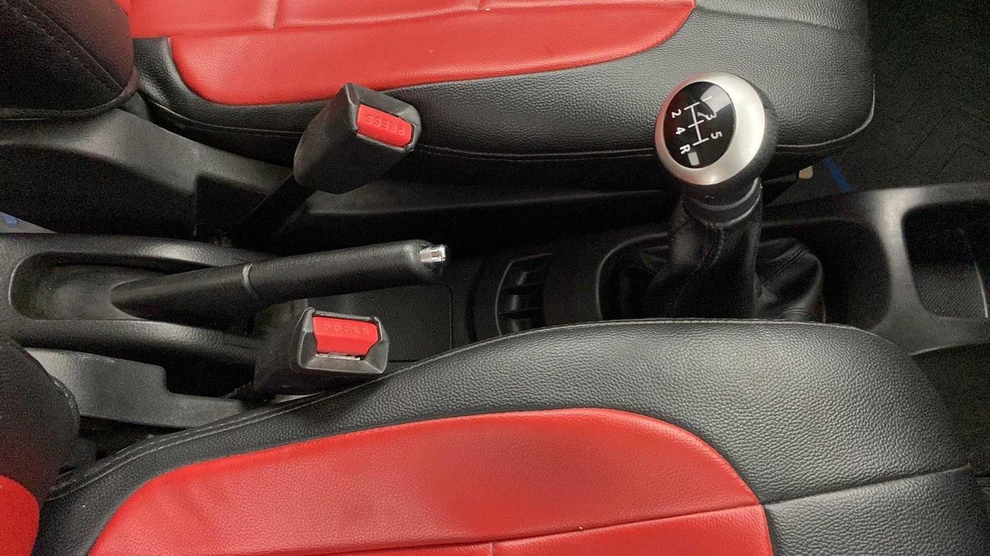 2014 Maruti Wagon R 1.0 VXI, CNG, Manual, 22,765 km, Gear Lever