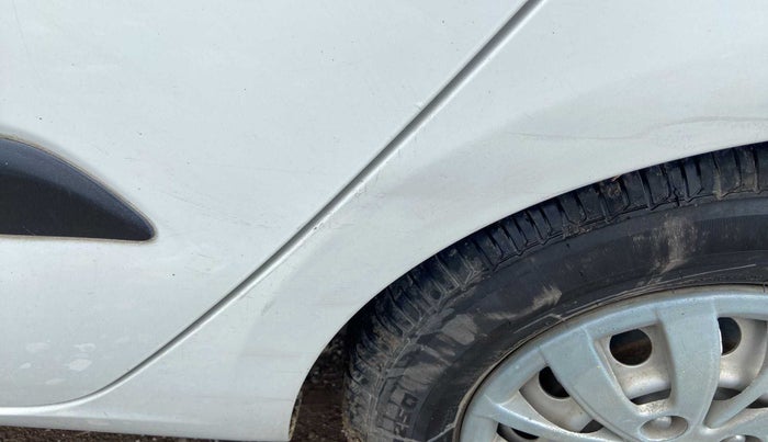 2014 Hyundai i10 MAGNA 1.1, CNG, Manual, 55,170 km, Right quarter panel - Minor scratches