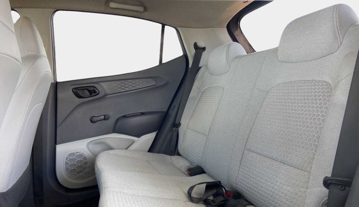 2022 Hyundai GRAND I10 NIOS ERA 1.2 KAPPA VTVT, Petrol, Manual, 14,873 km, Right Side Rear Door Cabin