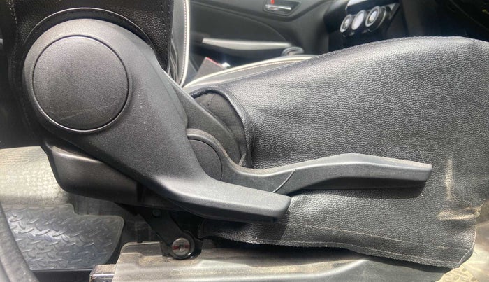 2020 Maruti Swift ZXI AMT, Petrol, Automatic, 22,574 km, Driver Side Adjustment Panel